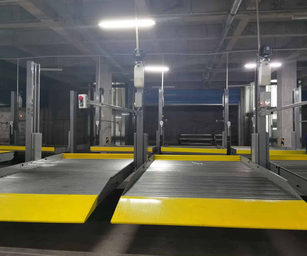 云巖升降橫移類停車庫長租