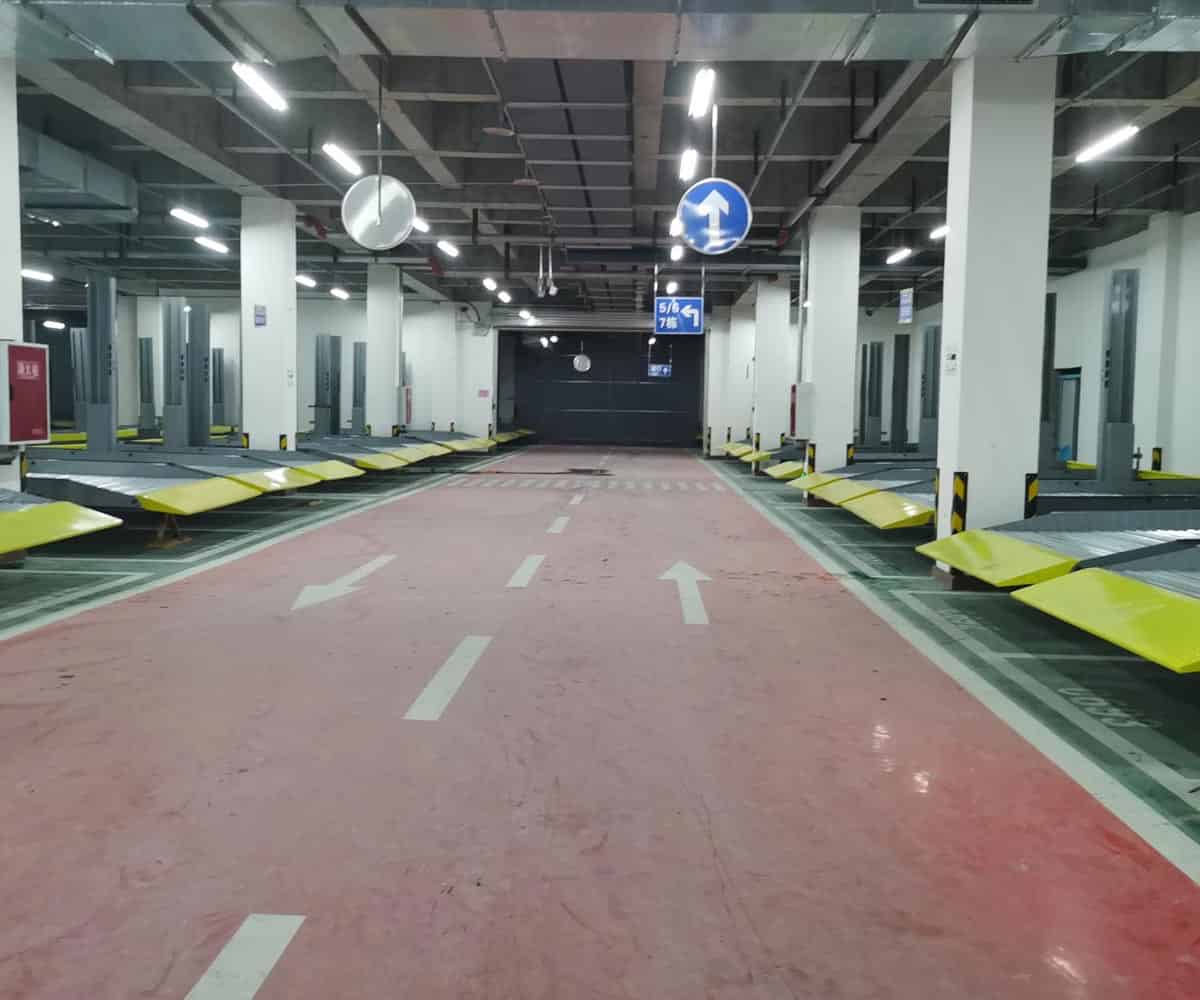 石阡二層升降平移機械停車庫回收