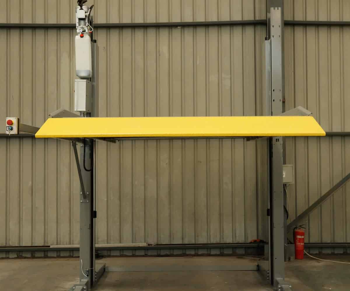 地下室地下室簡易式機(jī)械式停車庫