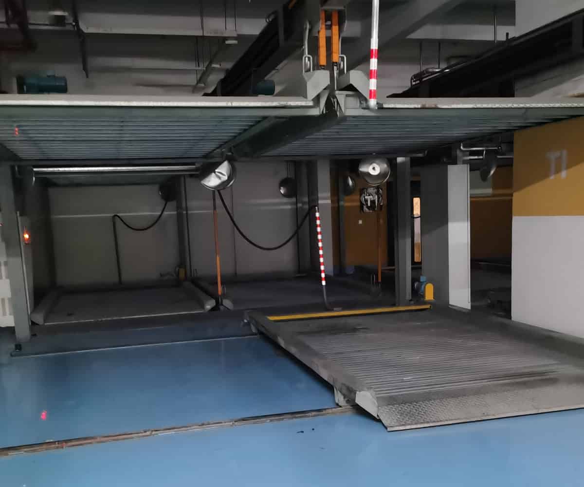 四柱式上下橫移類機(jī)械停車位