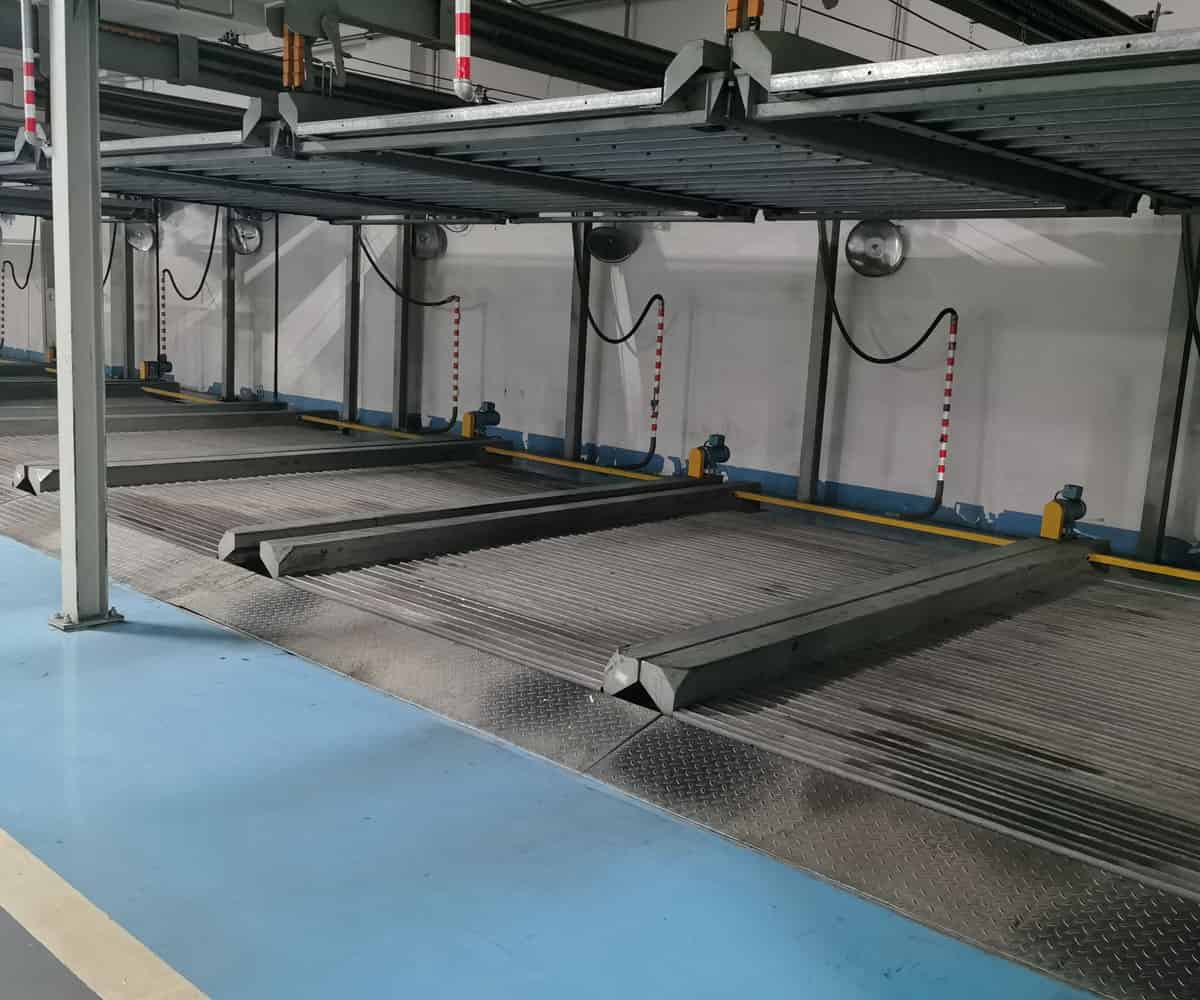 小區(qū)左右橫移類立體停車設(shè)備