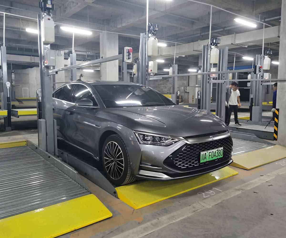三跨一組機械停車:立體車庫租賃的專業(yè)解析與安裝指南